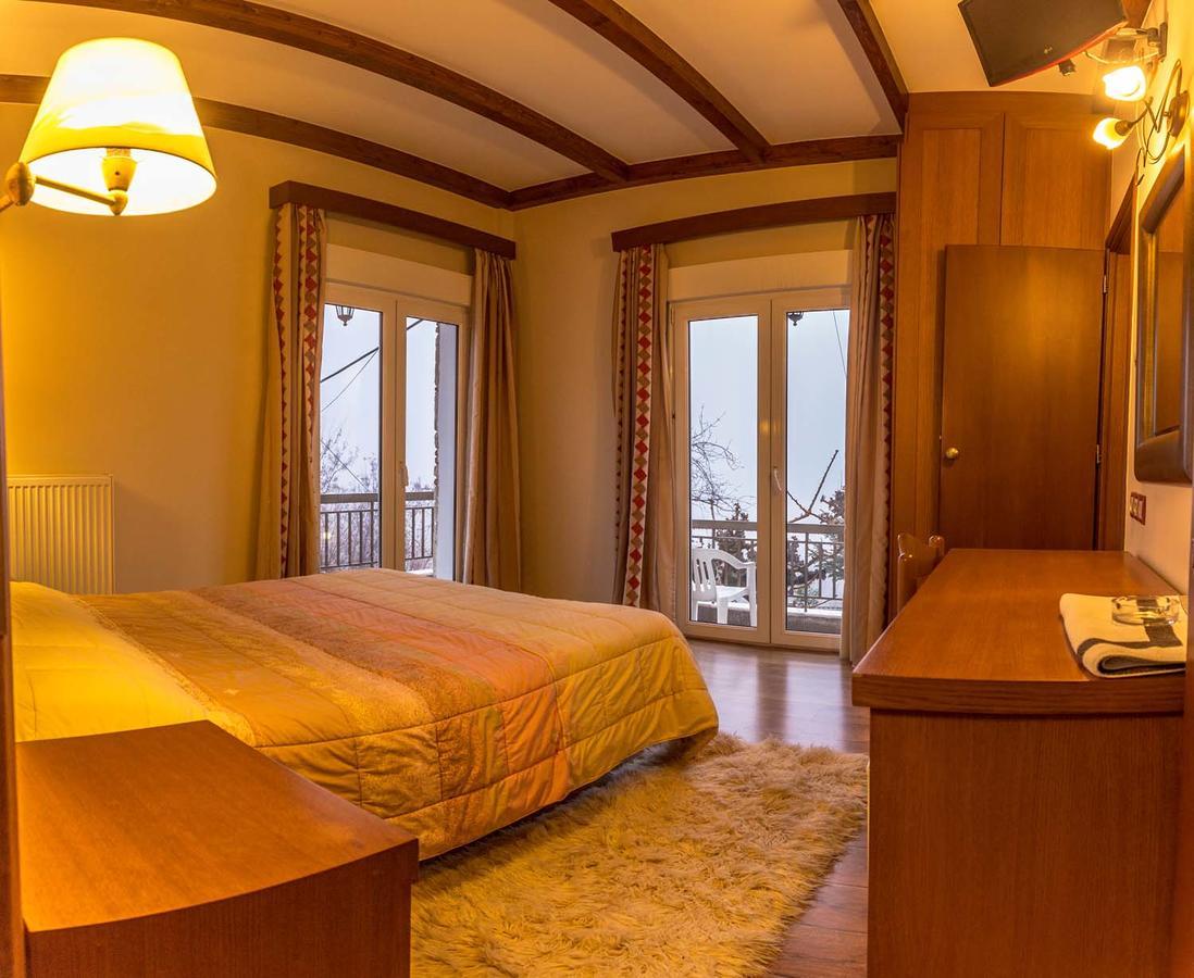 Hotel Steni ステニ・ディルフィオス エクステリア 写真
